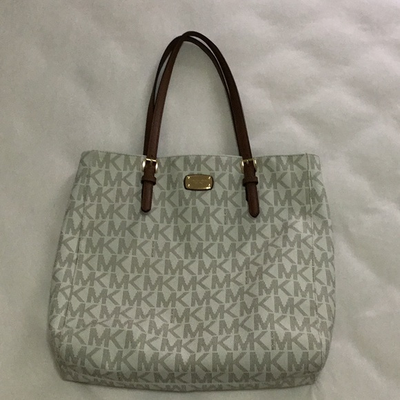 SOLD Michael Kors monogram MK - Picture 1 of 5
